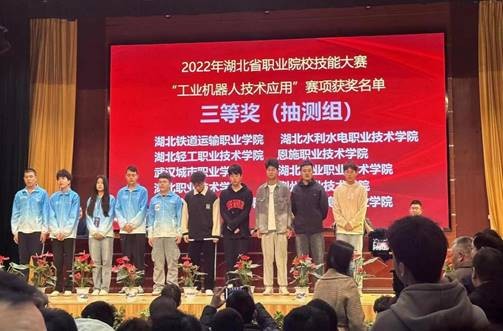 图示, 示意图
中度可信度描述已自动生成:ver1